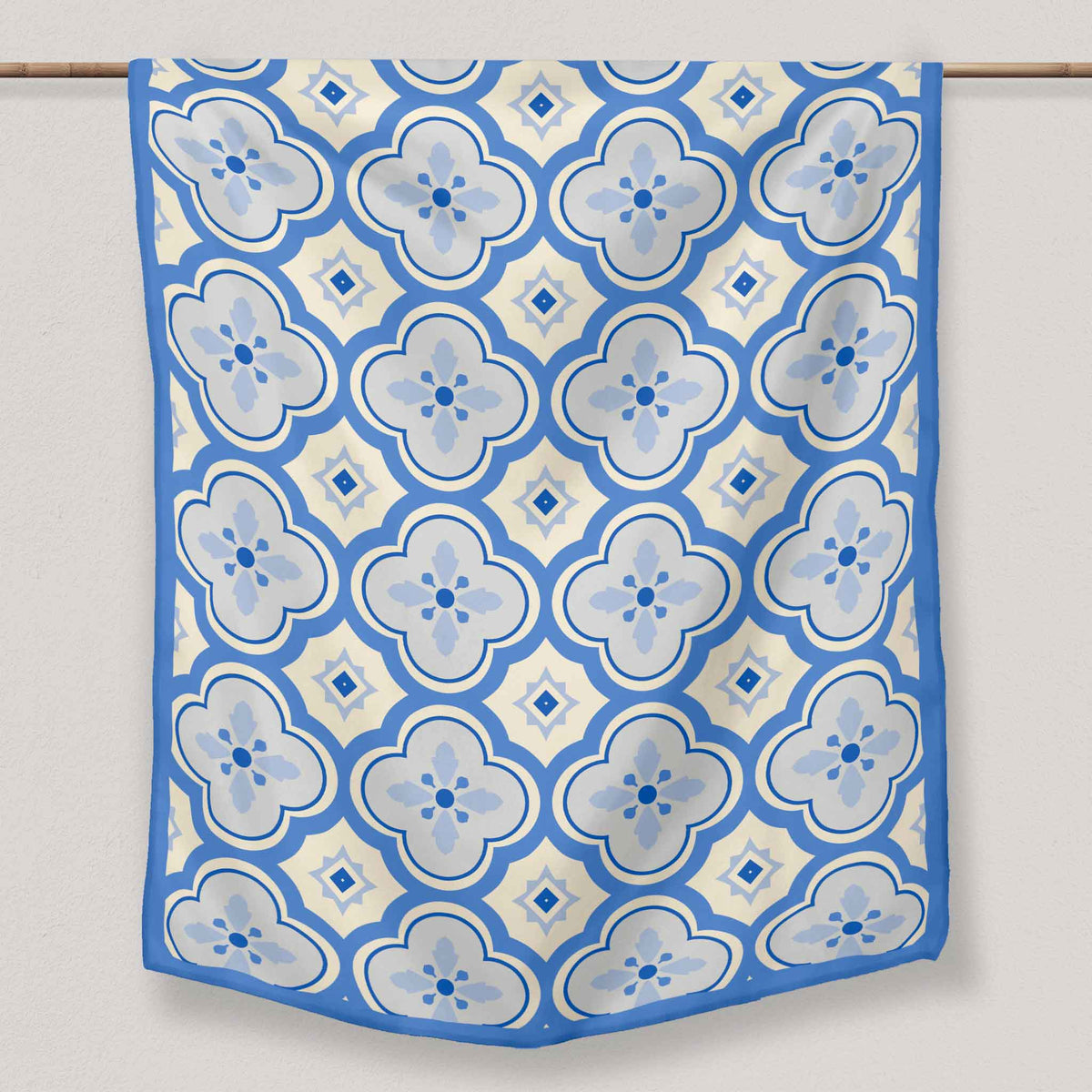 Easy Breezy | Tablecloth
