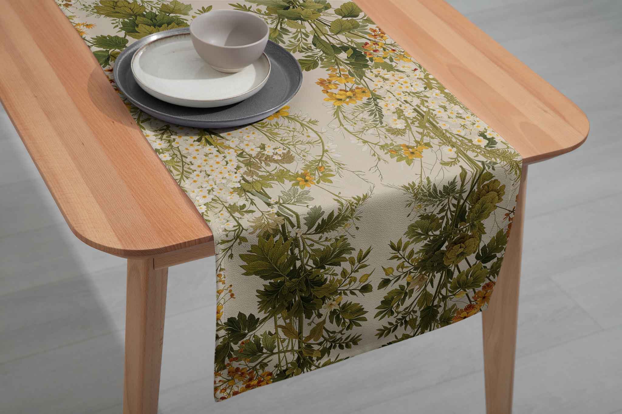 High Bloom | Table Runner