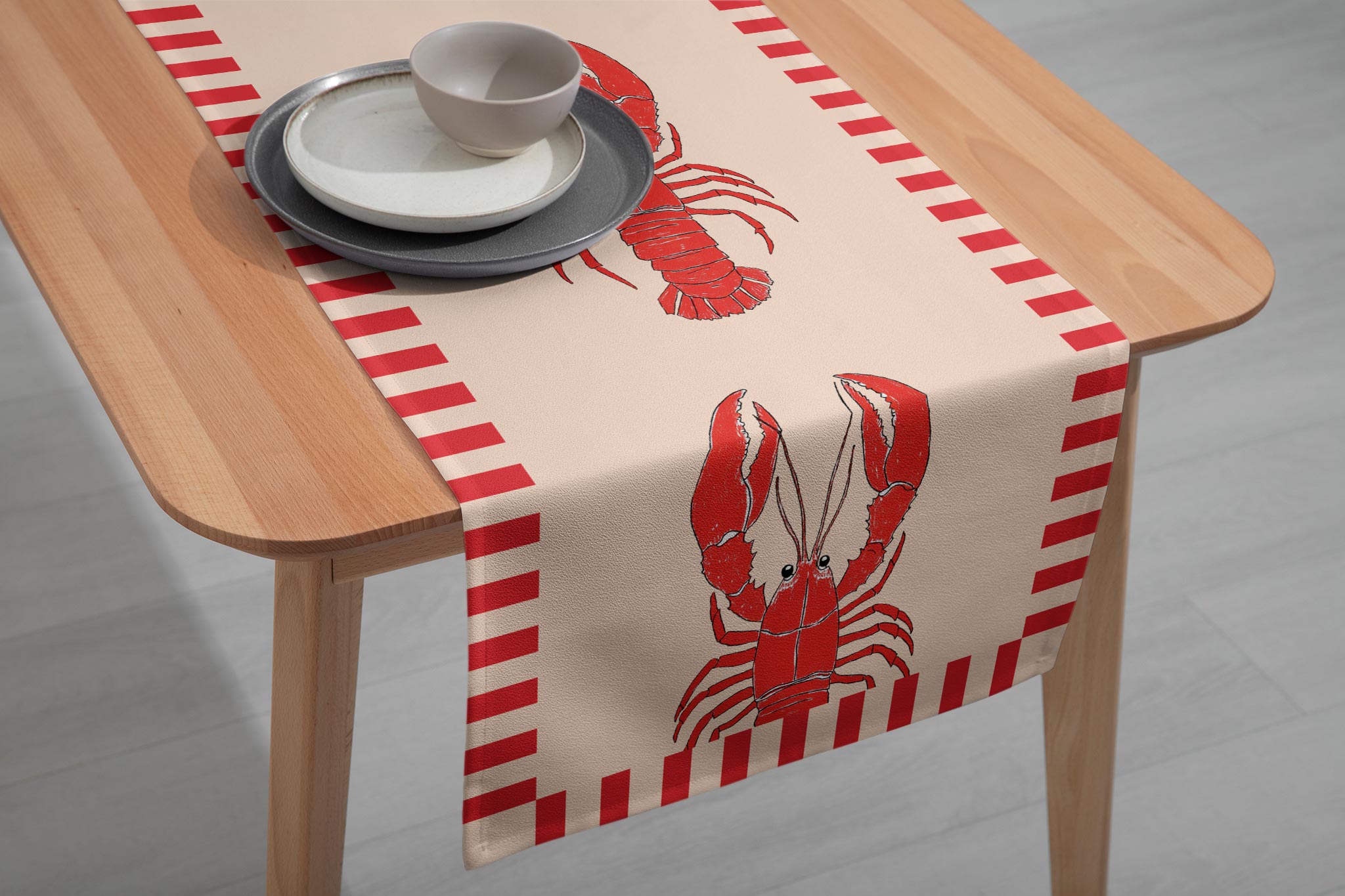 The Lobster | Table Runner