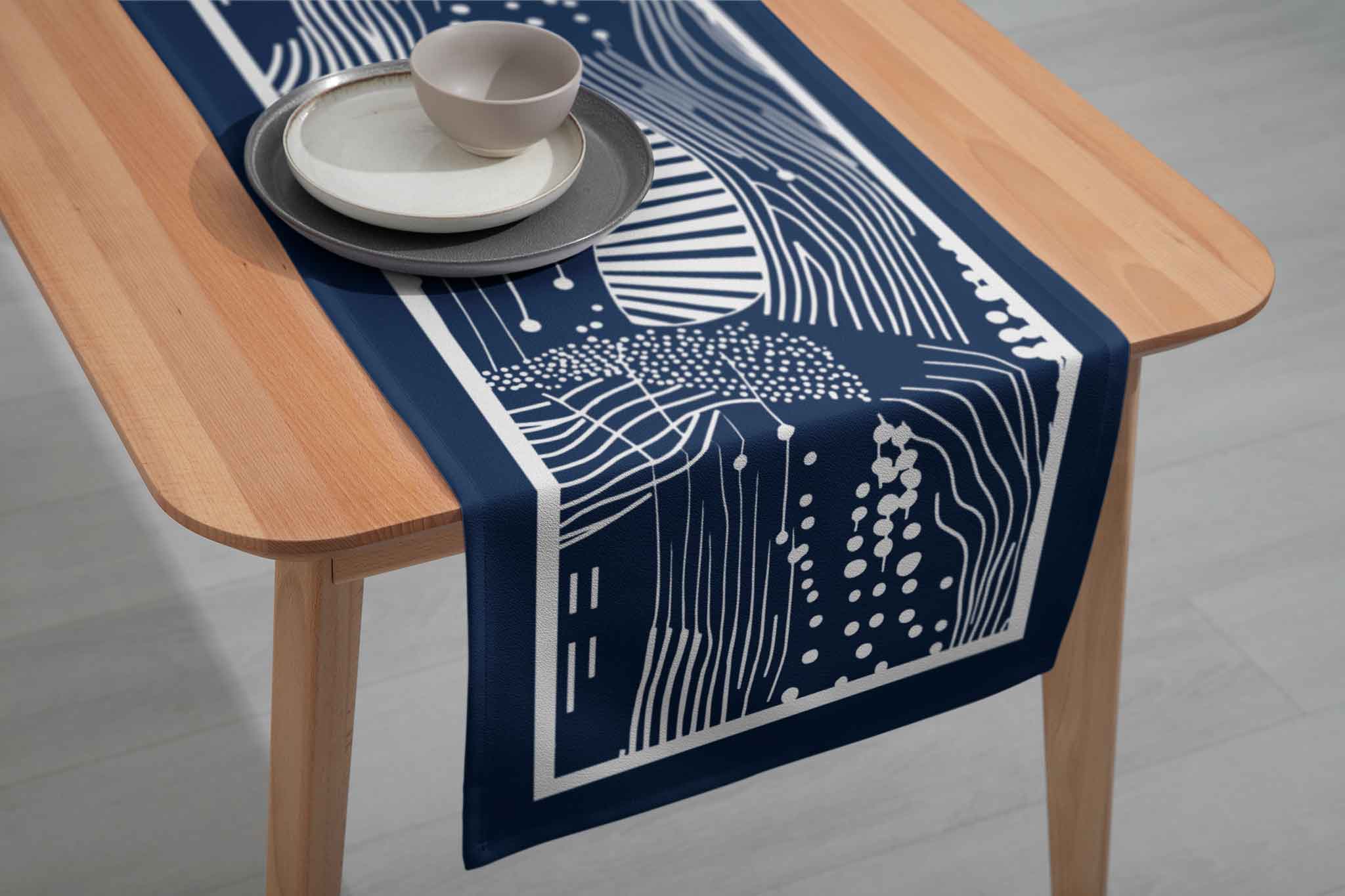 Tracking Path | Table Runner