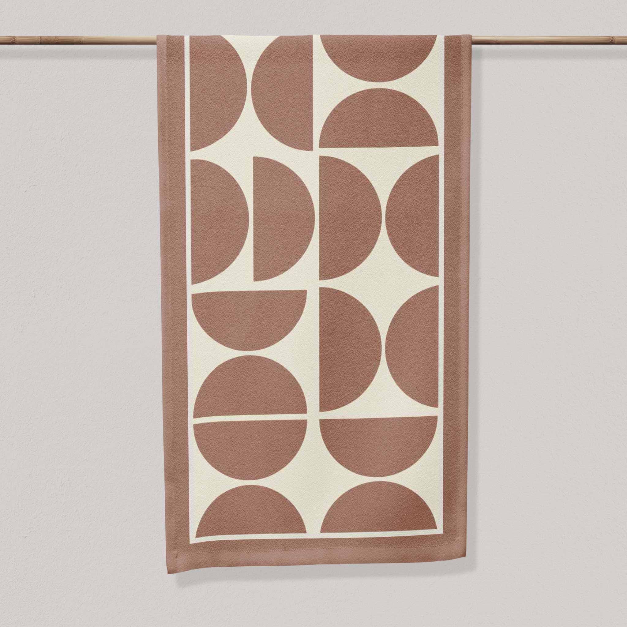 Mocca Shaped | Table Runner