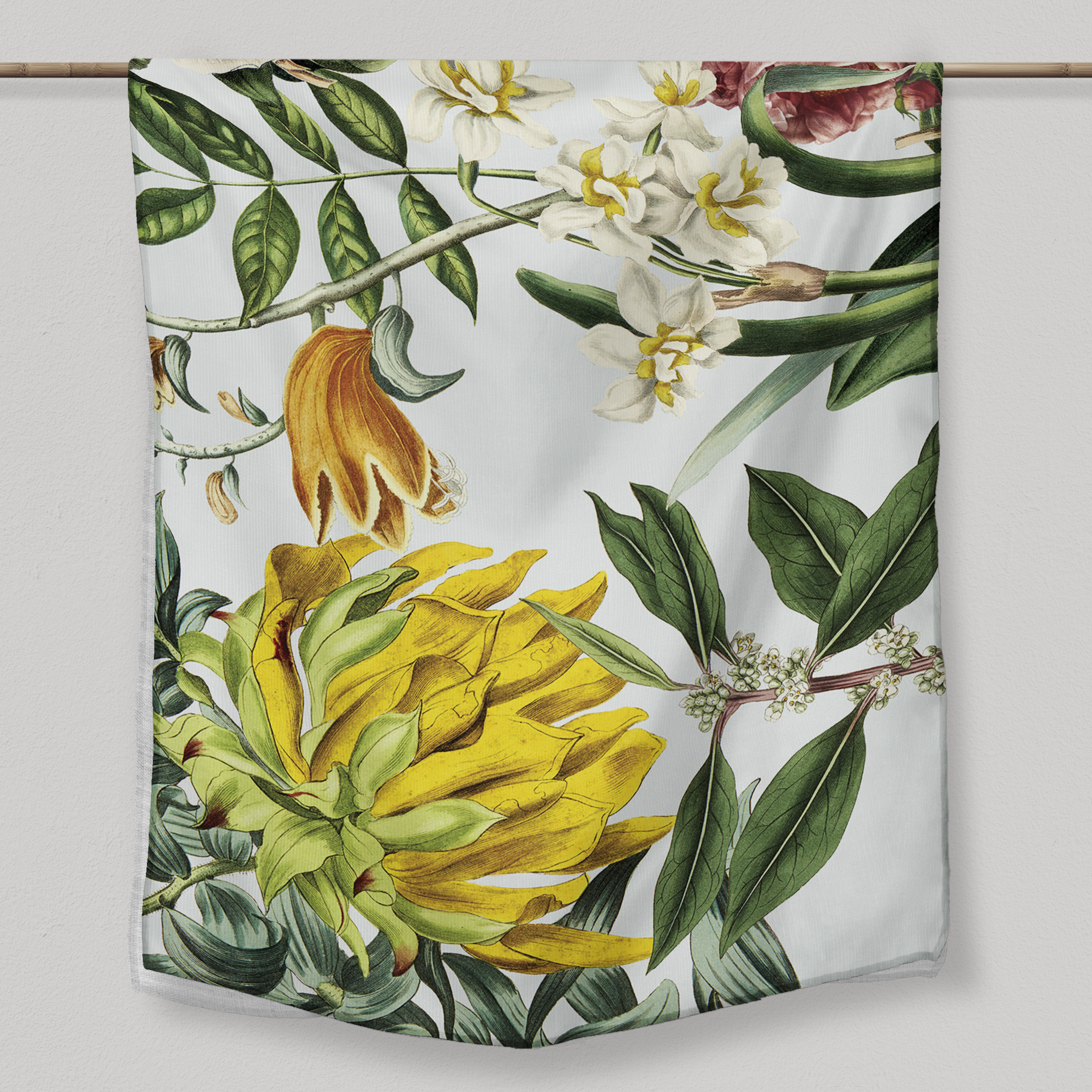 She's No Wallflower | Tablecloth